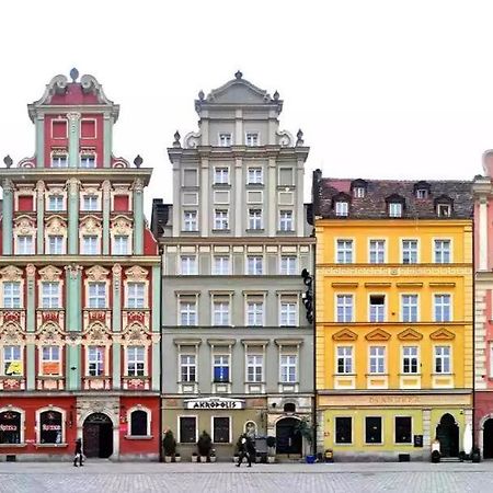 W Rynku Vandrehjem Wrocław Eksteriør billede